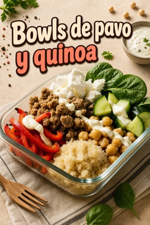 Tazones de pavo y quinoa altos en proteína para el cole