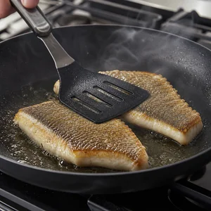 Barramundi in Padella con Pesto di Noci Macadamia